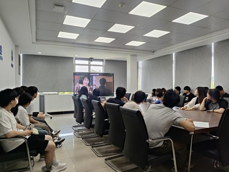 酷爱成人网