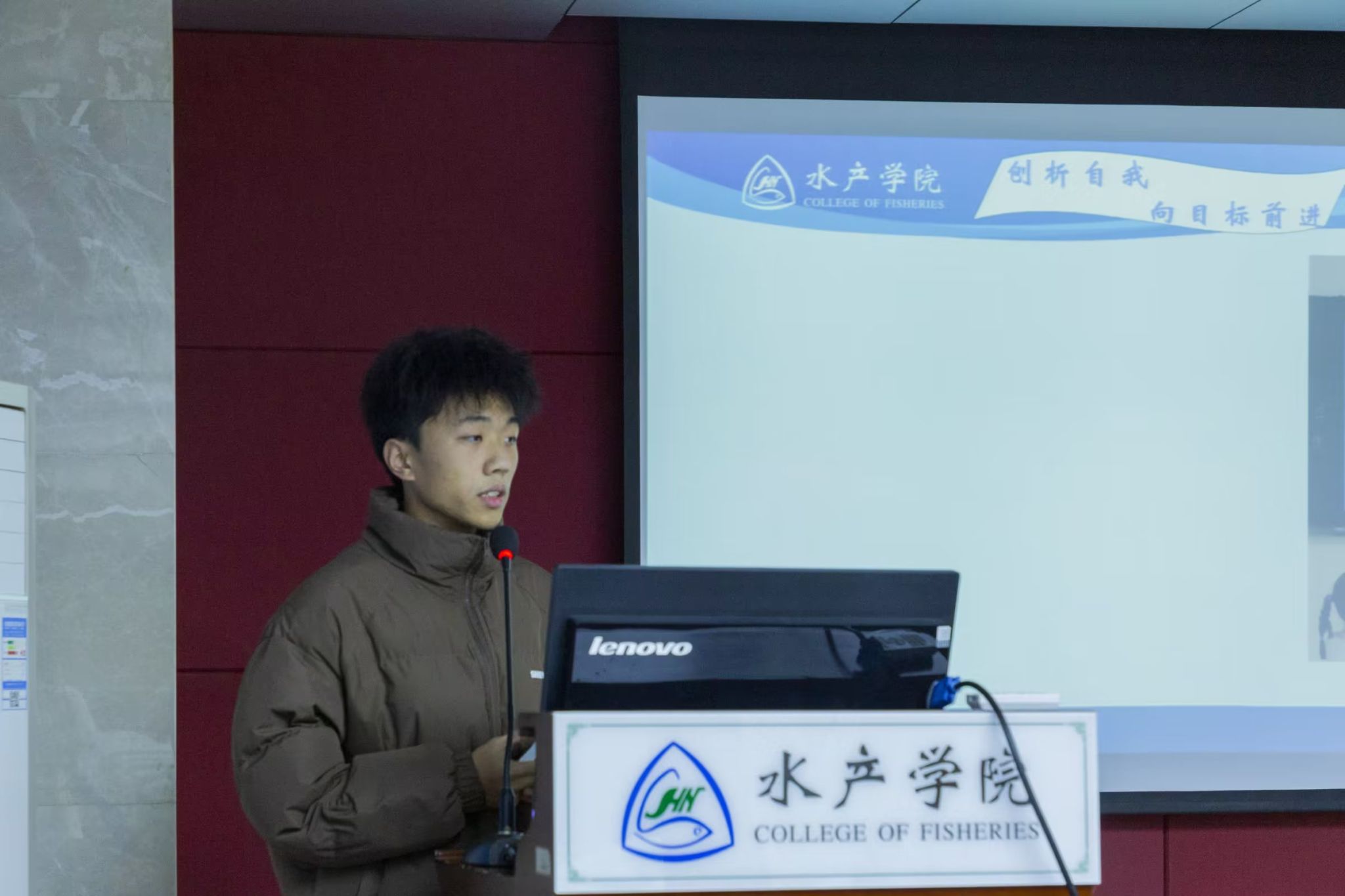 酷爱成人网