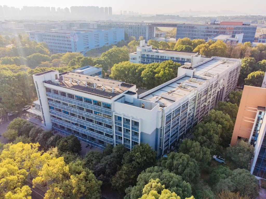 酷爱成人网